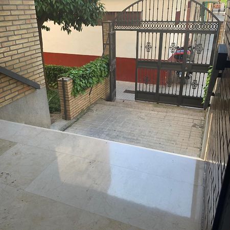 Amate Con Encanto Sevilla Kültér fotó