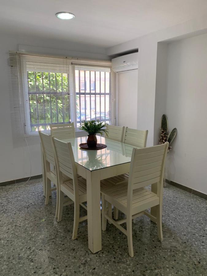 Amate Con Encanto Sevilla Kültér fotó